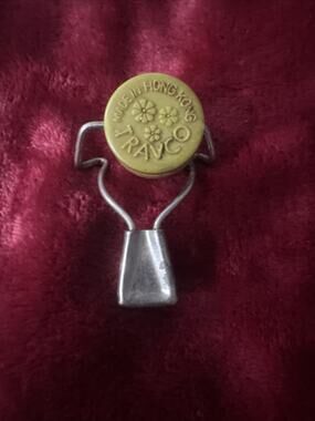 Vintage BOTTLE CAP/STOPPER, TRAVCO Bottle Cap Tap 'N Cap